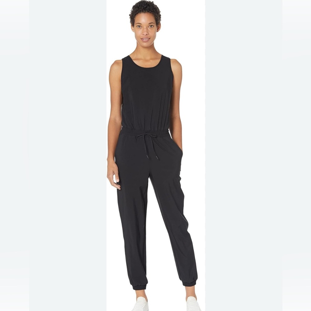 Like New- Never Stop Wearing The North Face Jumpsuit